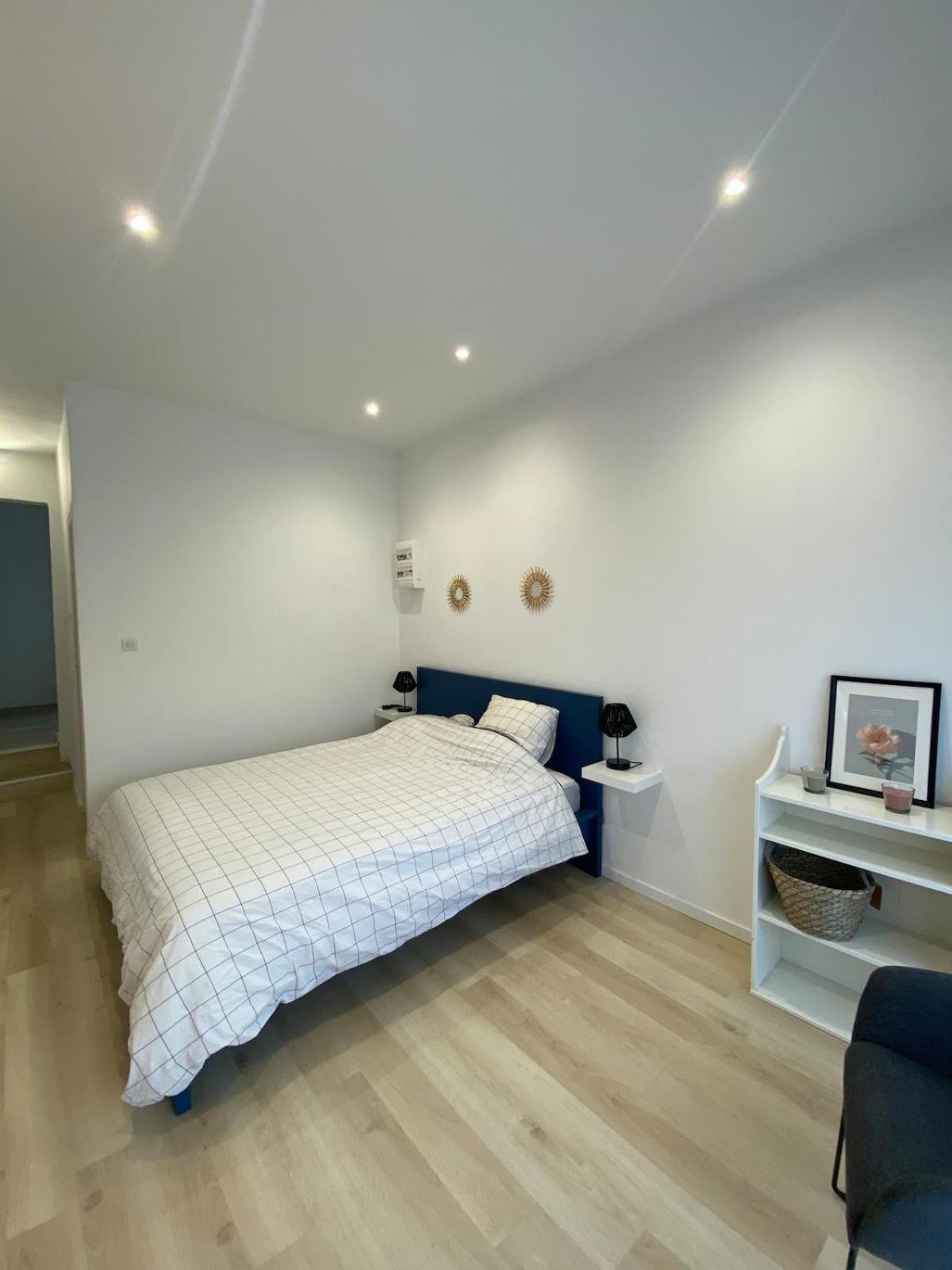 Studio En Provence Avec Piscine La Barben 外观 照片